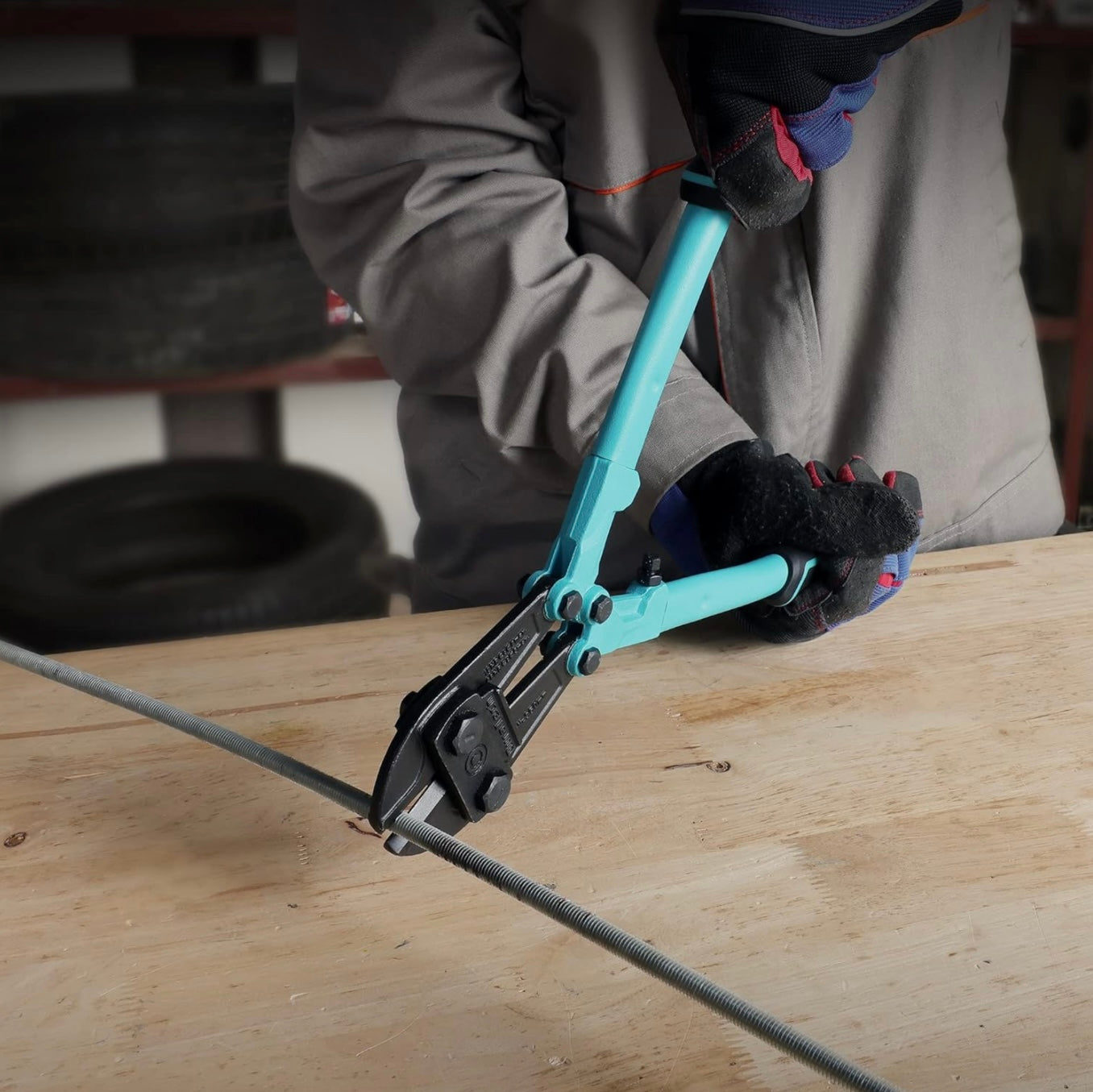 DURATECH 14” Heavy Duty Bolt Cutter